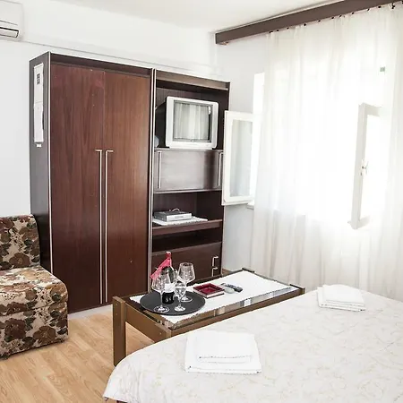 Alfirev Vodice